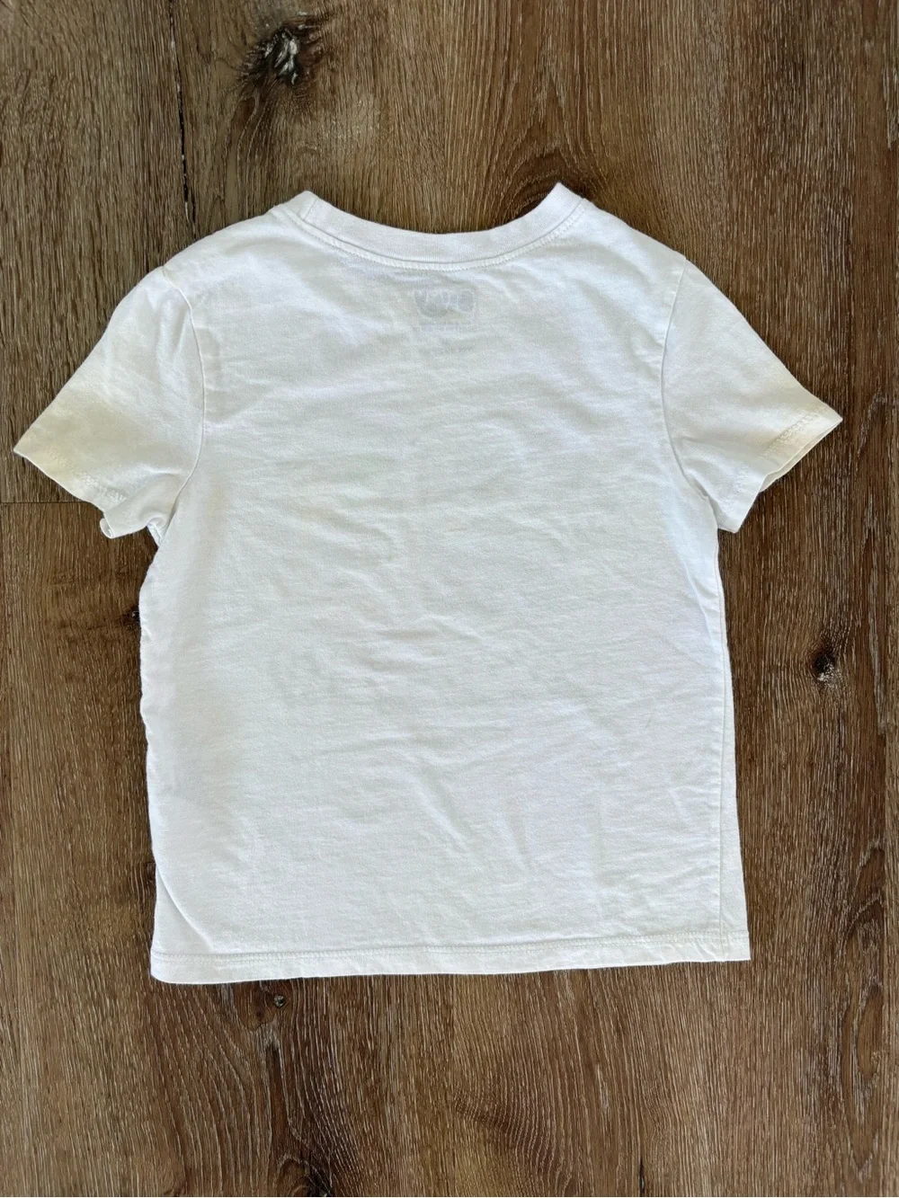 Disney Bluey Christmas Print Tee in Cream with Free Bluey Halloween Tee Sz: 4T